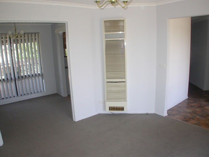 9 Taylor Drive, Bacchus Marsh VIC 3340