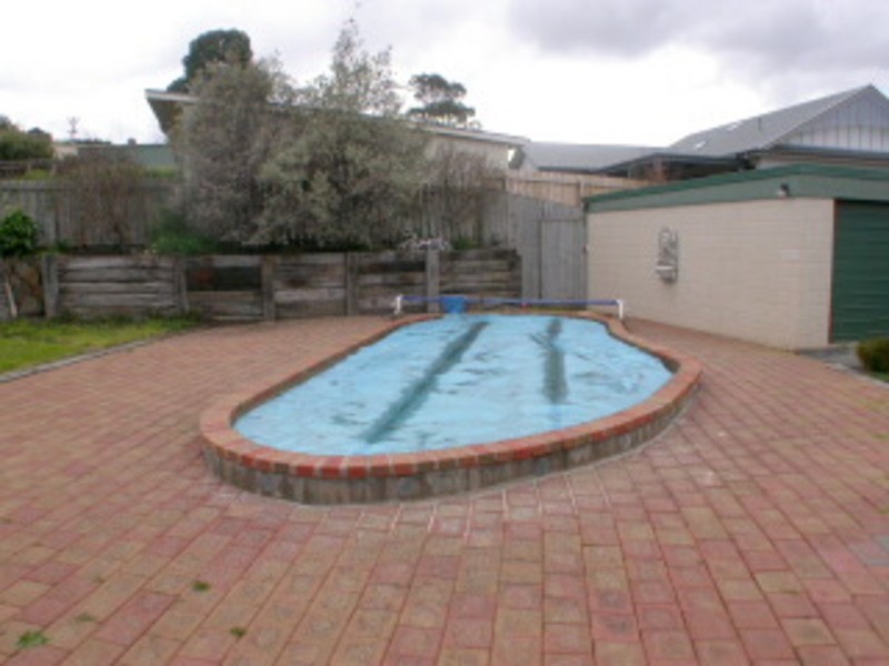 39 Riversdale Crescent, Bacchus Marsh VIC 3340