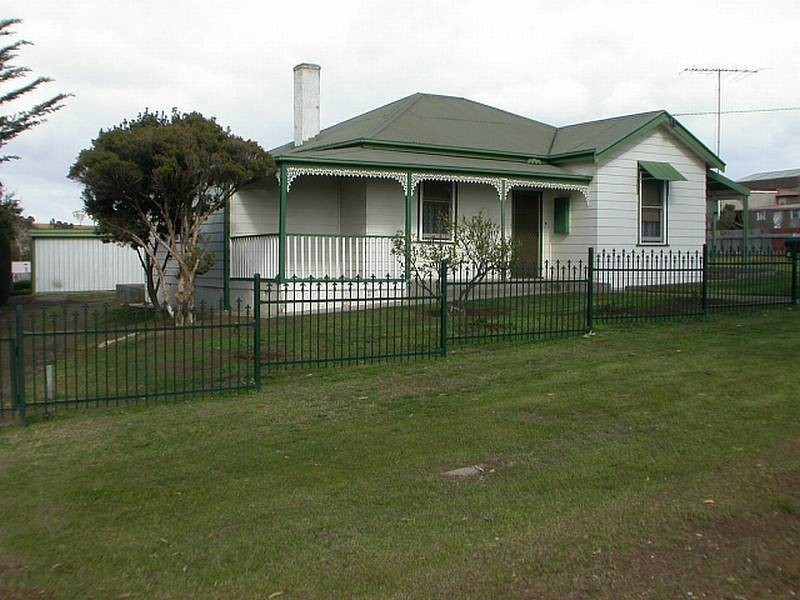 11 Griffith Street, Bacchus Marsh VIC 3340