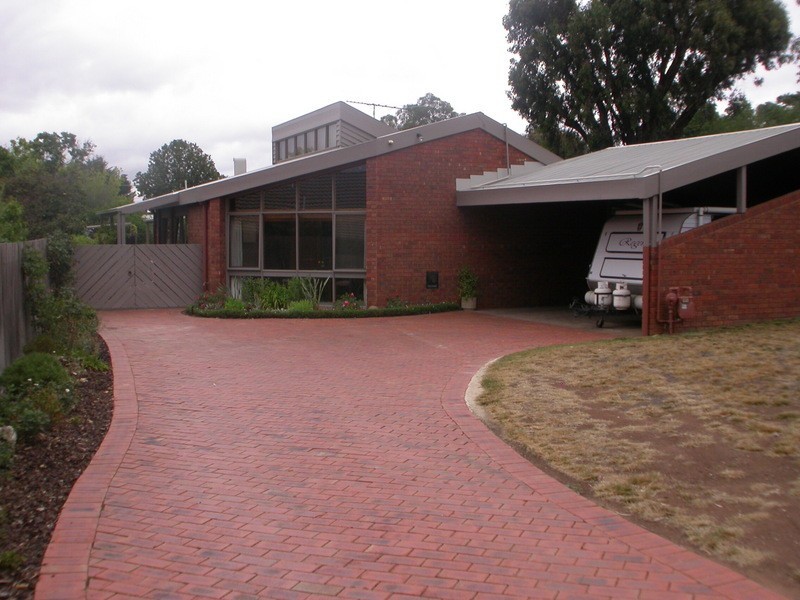 19 Leila Court, Bacchus Marsh VIC 3340