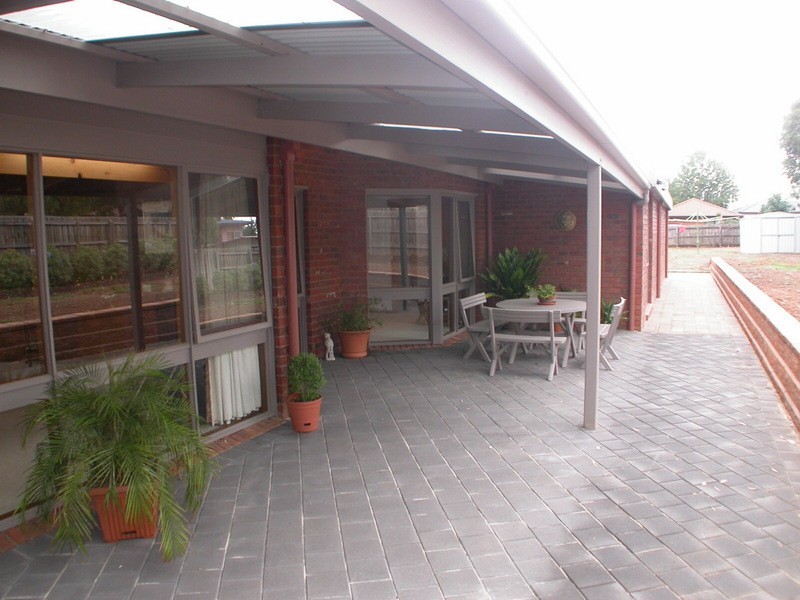 19 Leila Court, Bacchus Marsh VIC 3340