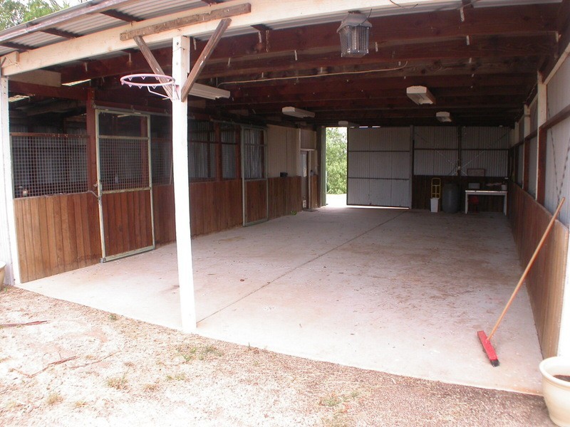 130 School Road, Balliang East VIC 3340