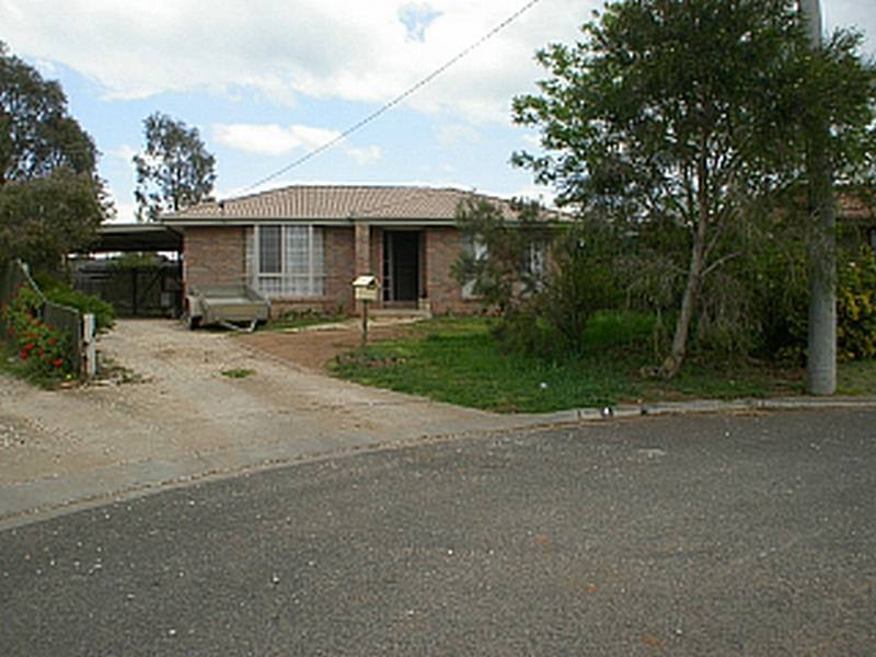 4 Heath Court, Bacchus Marsh VIC 3340