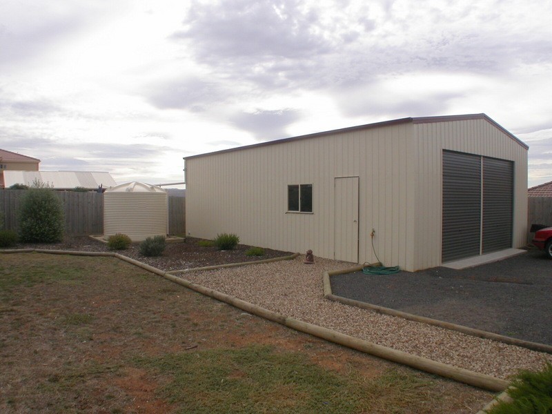 28 Maddison Circuit, Bacchus Marsh VIC 3340