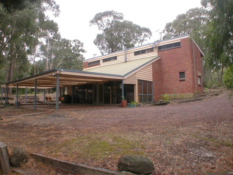 42 Cowans Drive, Dales Creek VIC 3341