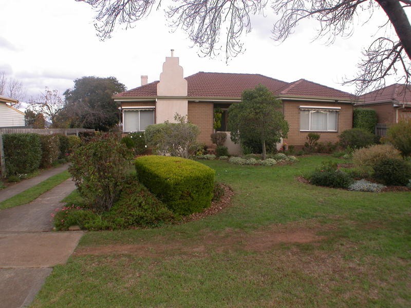 51 Masons Lane, Bacchus Marsh VIC 3340