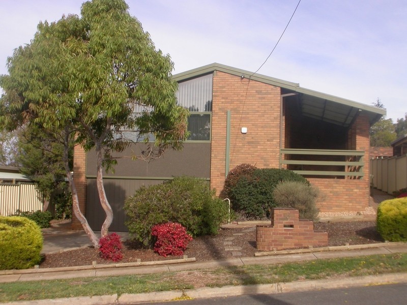 3 Watson Street, Bacchus Marsh VIC 3340