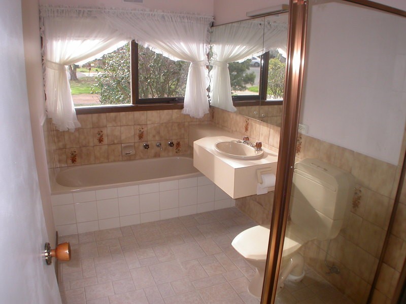 10 Leila Court, Bacchus Marsh VIC 3340