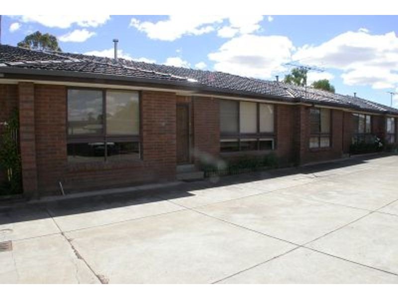 4/12 Grant Street, Bacchus Marsh VIC 3340