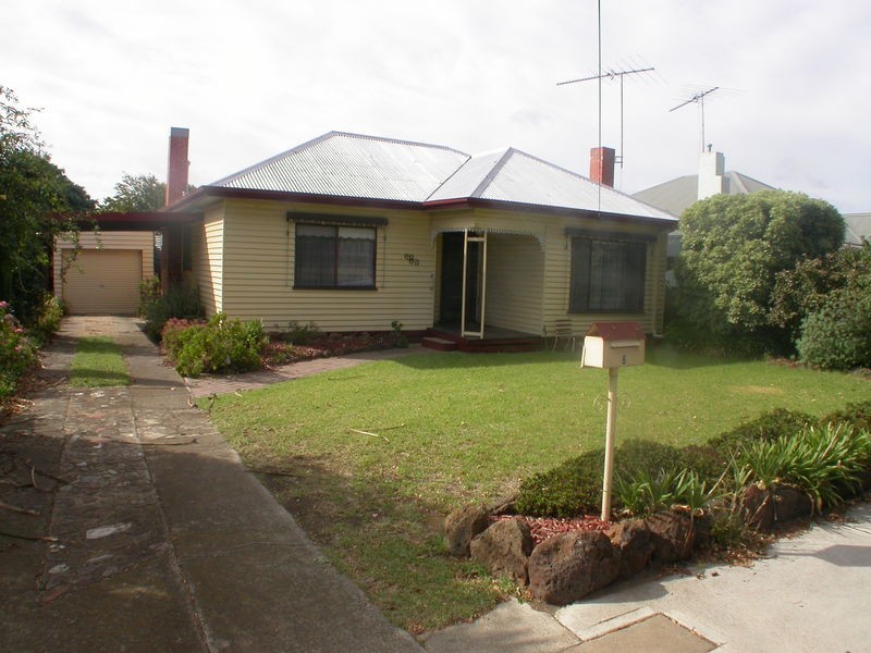 8 Standfield Street, Bacchus Marsh VIC 3340