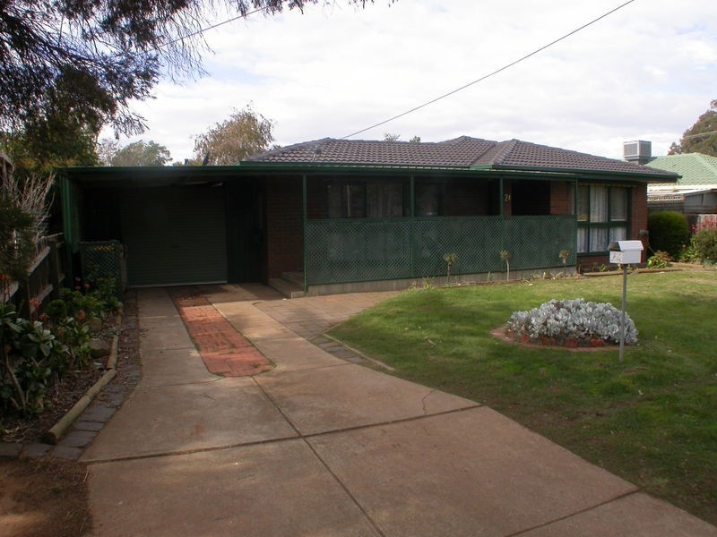 24 Dundas Street, Bacchus Marsh VIC 3340