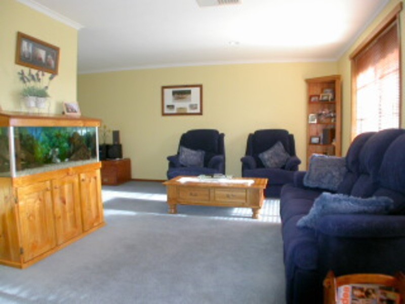 5 Densley Court, Bacchus Marsh VIC 3340