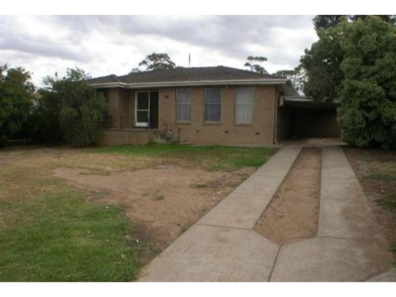 19 Gisborne Road, Bacchus Marsh VIC 3340