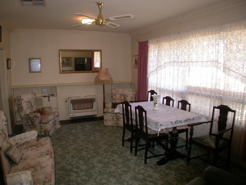 22 Manor Street, Bacchus Marsh VIC 3340