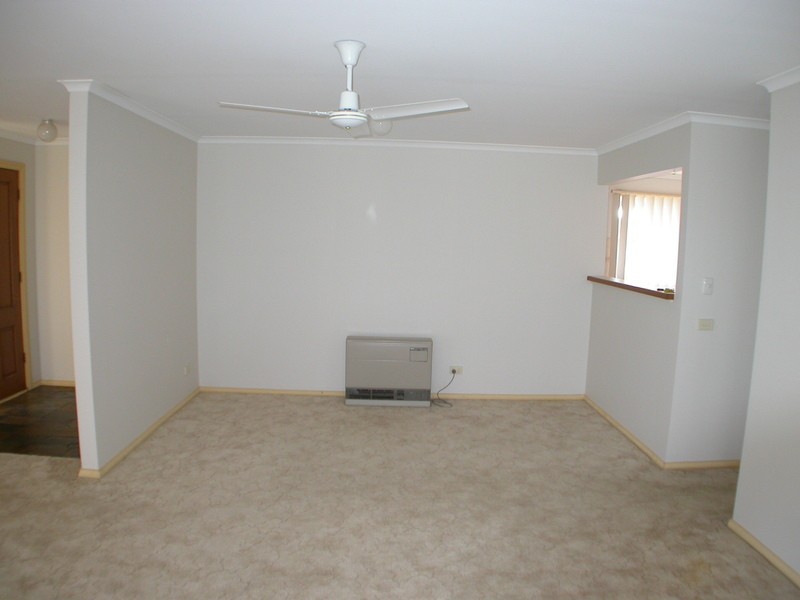 2B Rosehill Drive, Bacchus Marsh VIC 3340