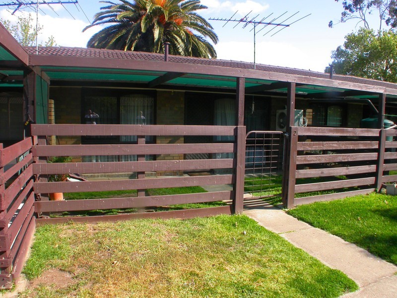 2/7 Standfield Street, Bacchus Marsh VIC 3340