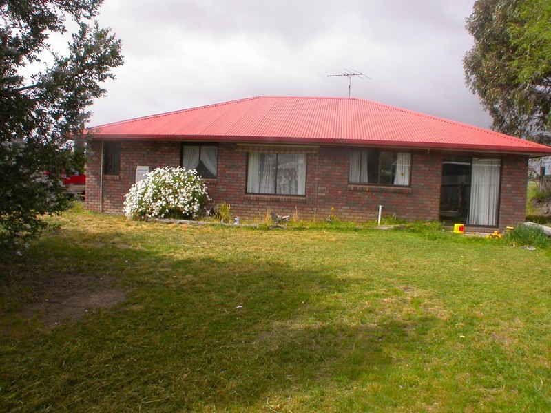 23 Main Street, Myrniong VIC 3341