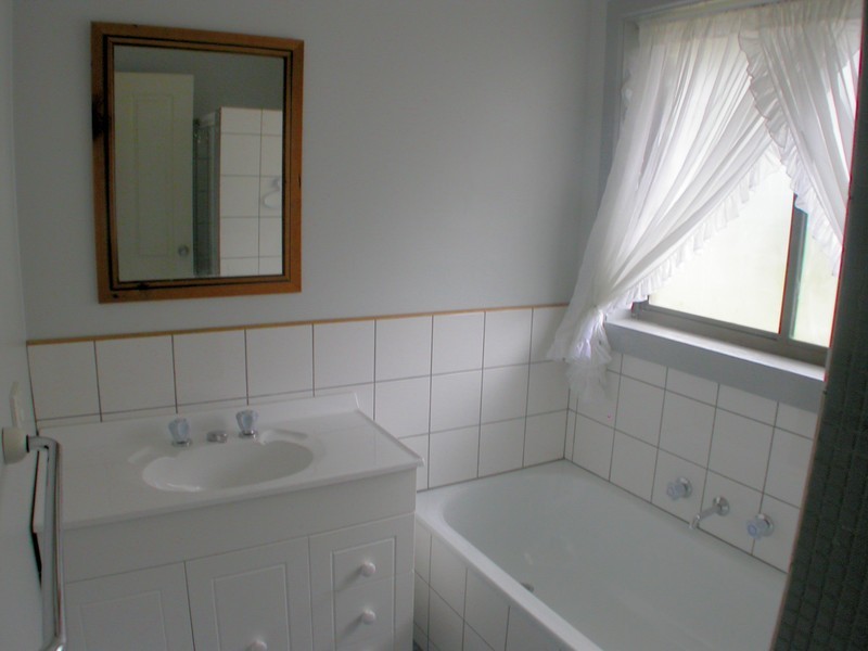 23 Main Street, Myrniong VIC 3341