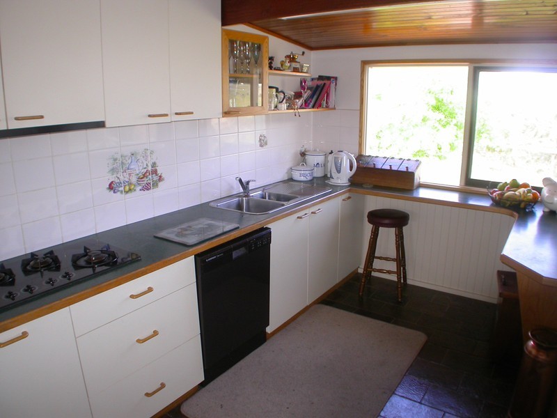 30 Maddisons Lane, Greendale VIC 3341