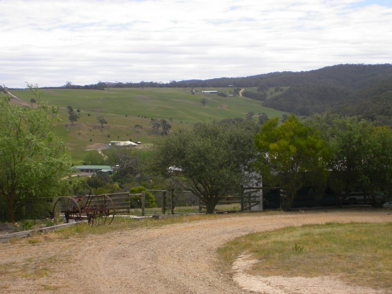 30 Maddisons Lane, Greendale VIC 3341