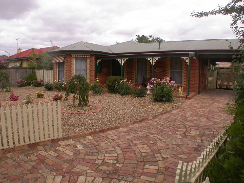 15 Lorna Street, Bacchus Marsh VIC 3340