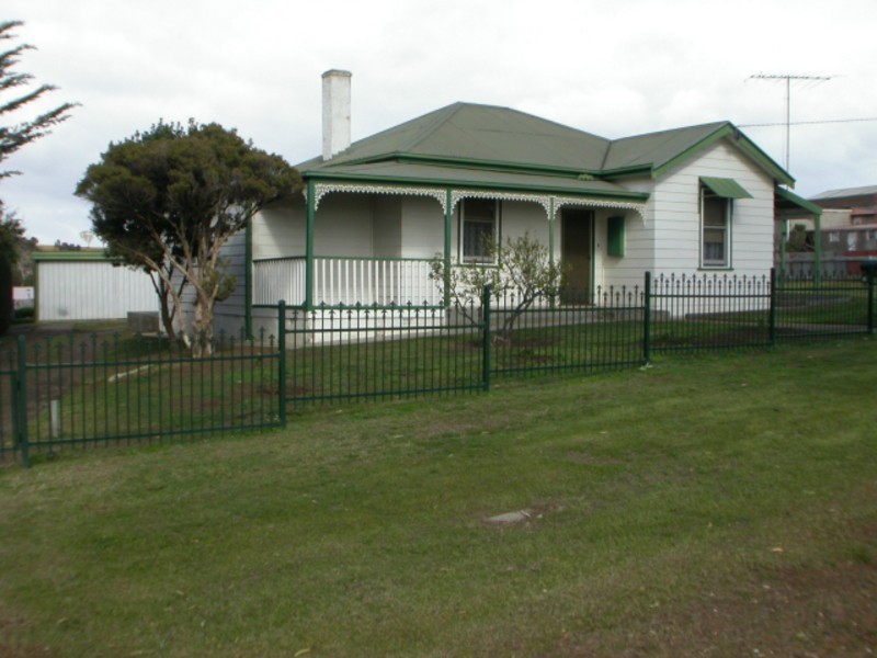 11 Griffith Street, Bacchus Marsh VIC 3340