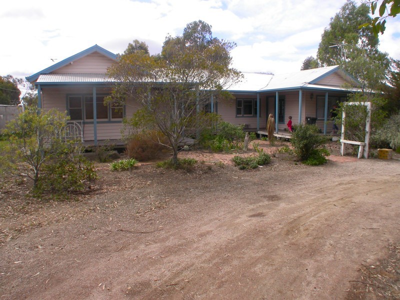 2230 Bacchus Marsh – Geelong Road, Balliang East VIC 3340