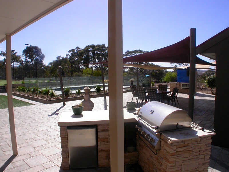 741 Glenmore Road, Rowsley VIC 3340