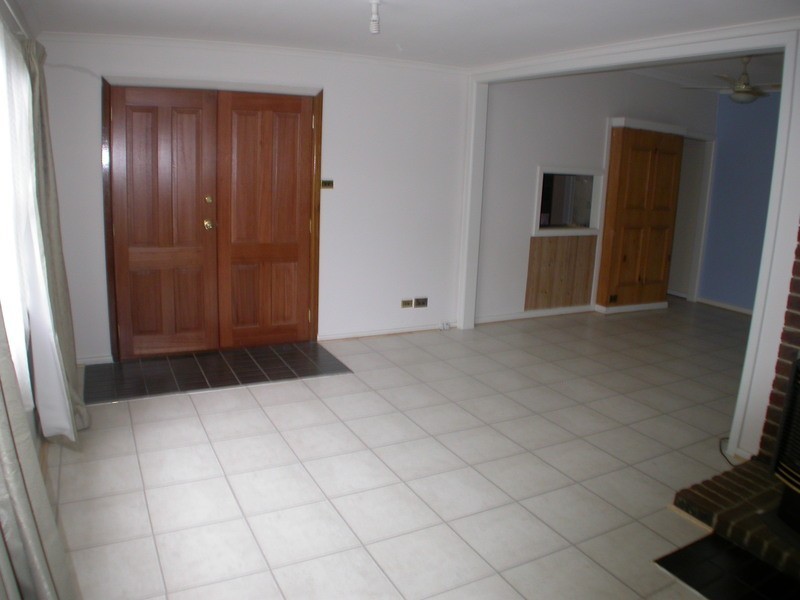 58 Steiglitz Street, Ballan VIC 3342