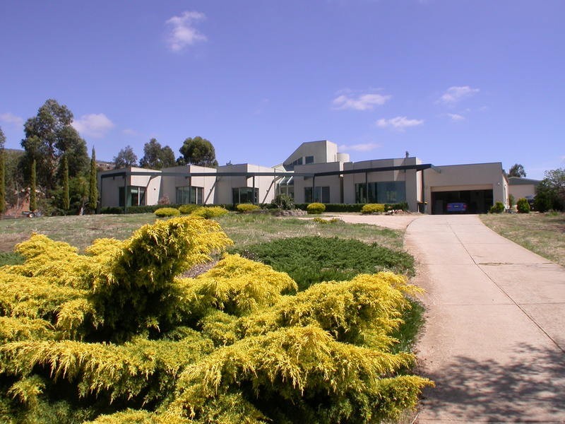 6 Bushby Court, Bacchus Marsh VIC 3340