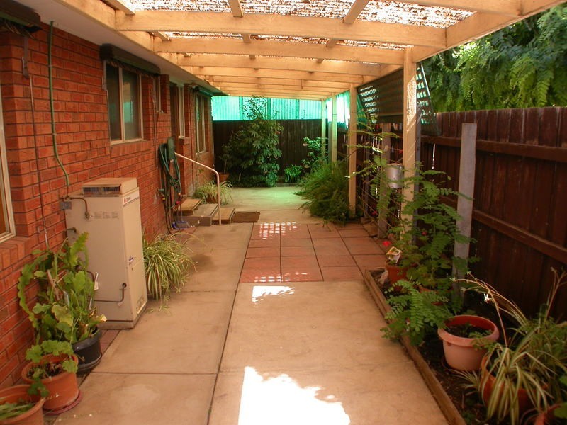 2/243A Main Street, Bacchus Marsh VIC 3340