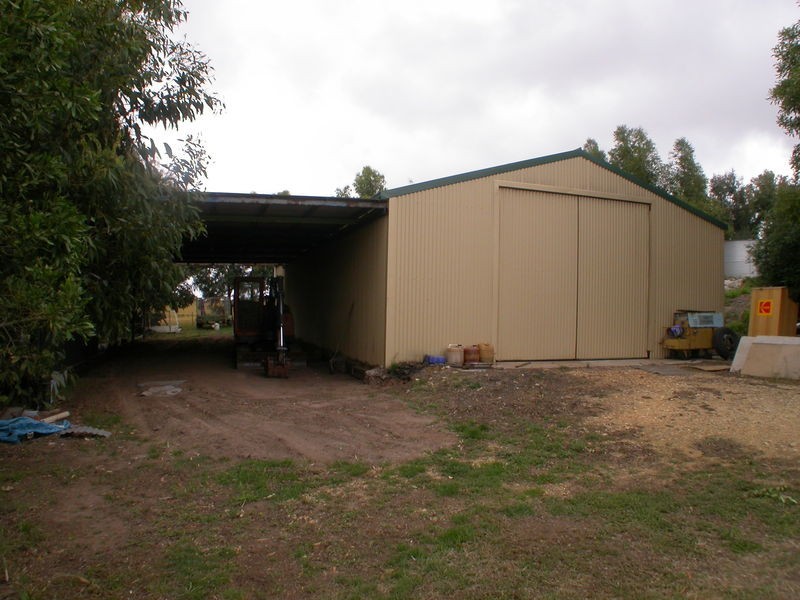 304 Moorabool West Road, Gordon VIC 3345