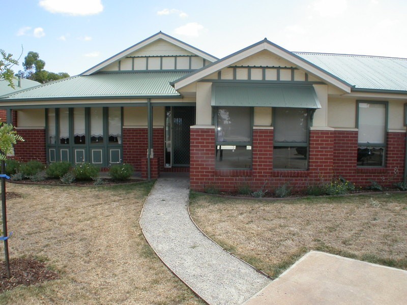 11 Candeloro Street, Bacchus Marsh VIC 3340