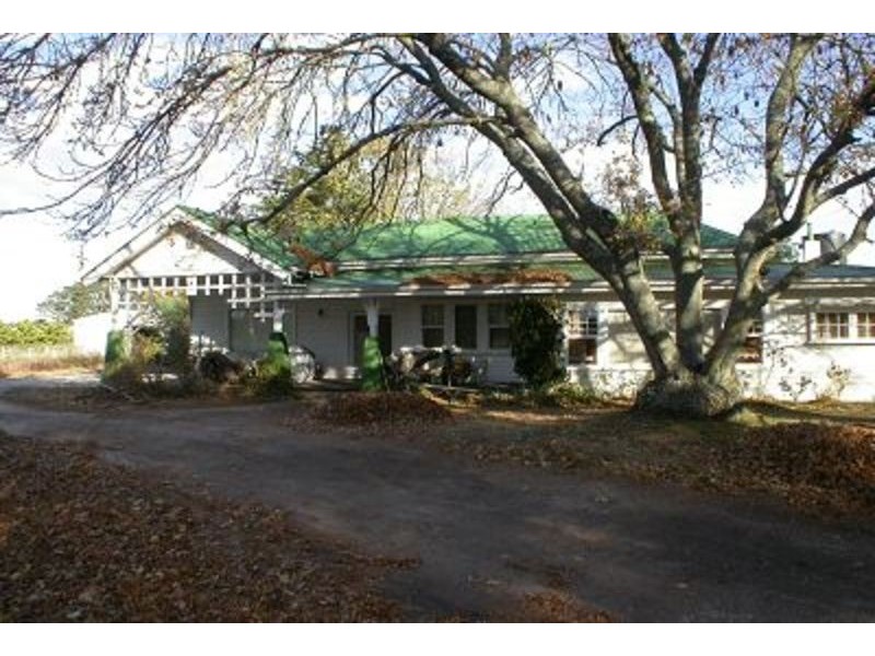 413 Korobeit Road, Myrniong VIC 3341