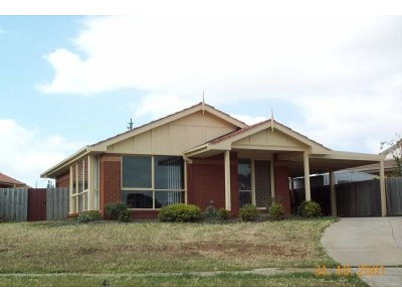 2A Rosehill Drive, Bacchus Marsh VIC 3340