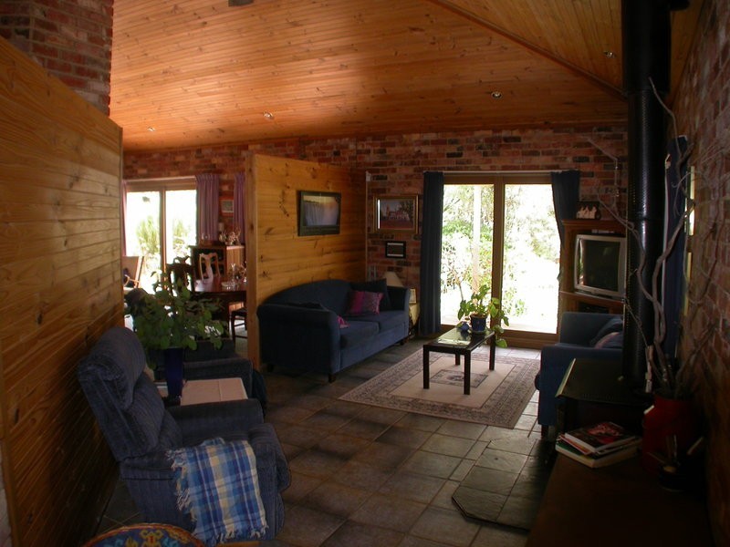 19 Peppermint Court, Dales Creek VIC 3341