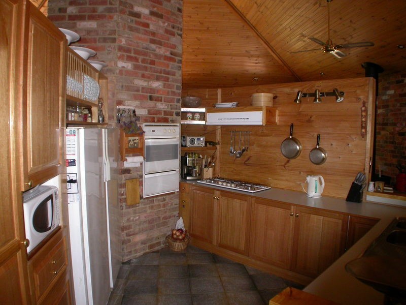 19 Peppermint Court, Dales Creek VIC 3341