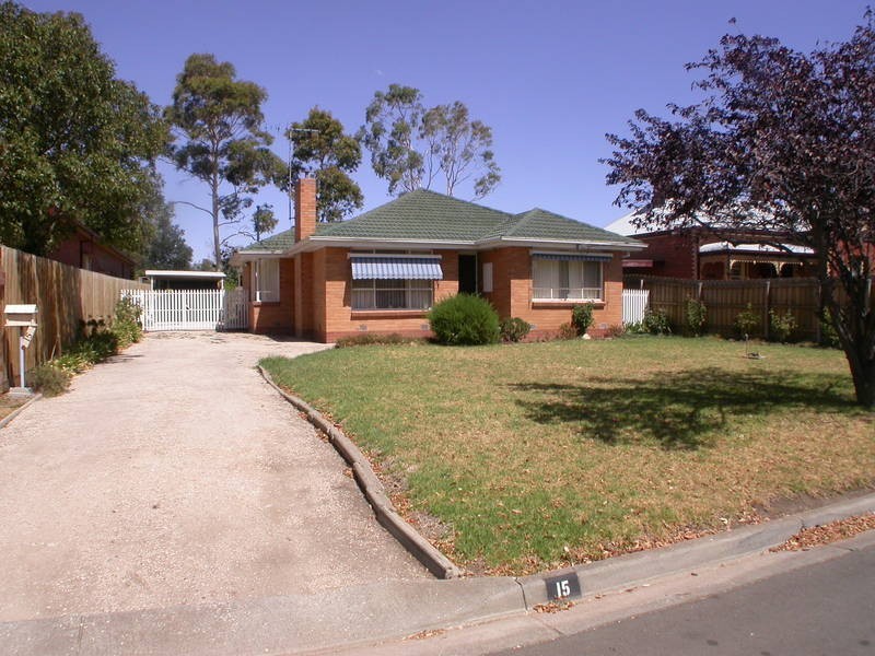 15 Simpson Street, Bacchus Marsh VIC 3340