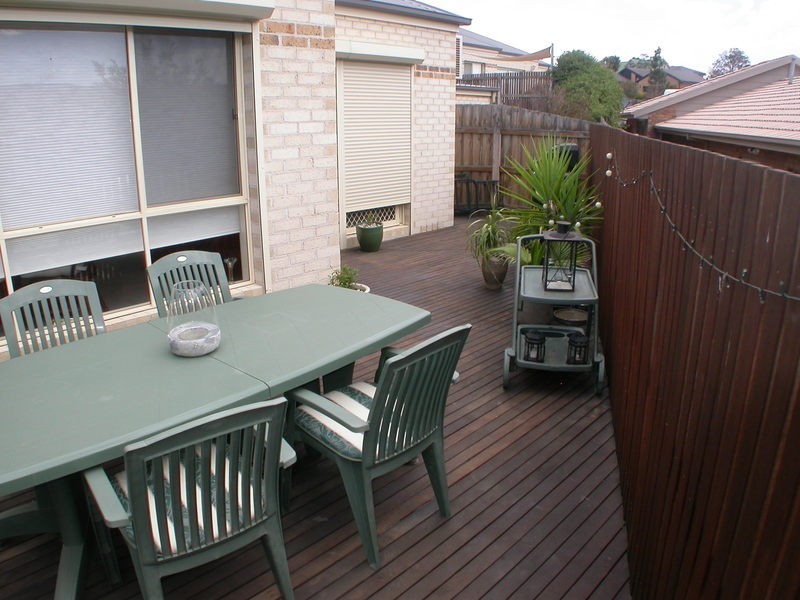 2/12 Higgins Court, Bacchus Marsh VIC 3340