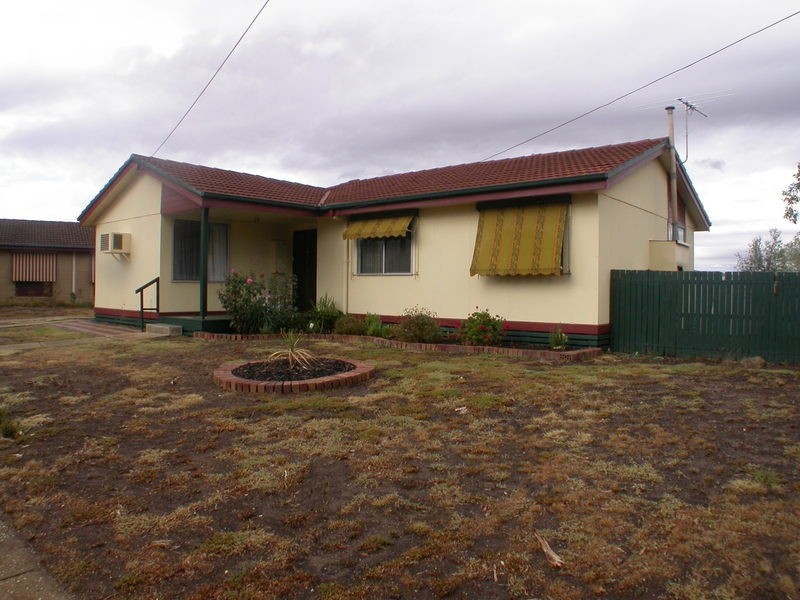 4 Kerr Street, Bacchus Marsh VIC 3340