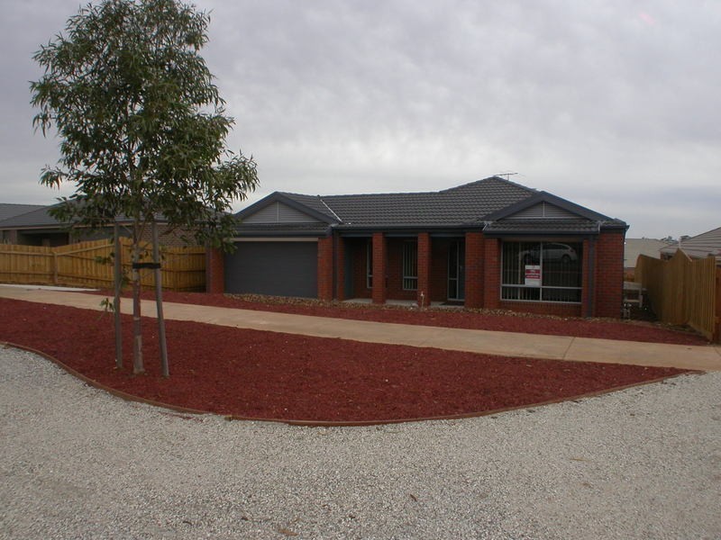 137 Holts Lane, Bacchus Marsh VIC 3340