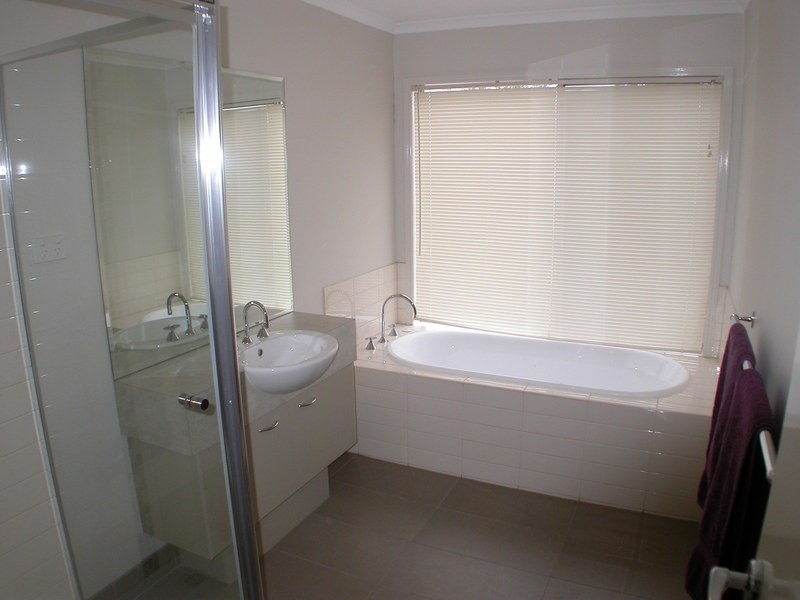 4 Riverbend Drive, Darley VIC 3340