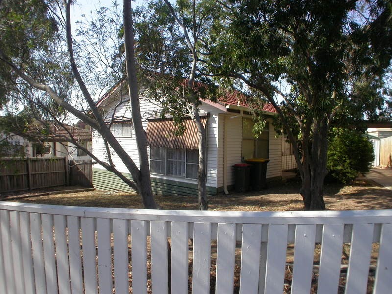 8 Shea Street, Bacchus Marsh VIC 3340