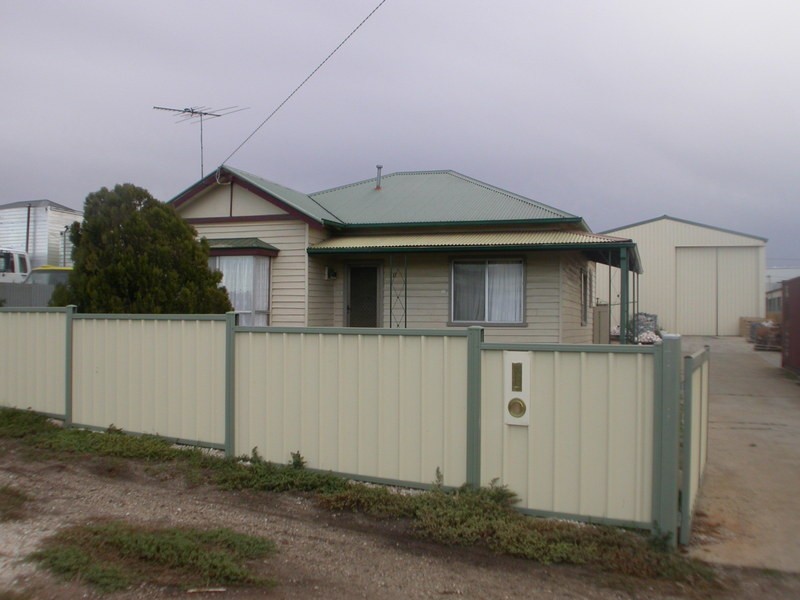 11 Osborne Street, Maddingley VIC 3340