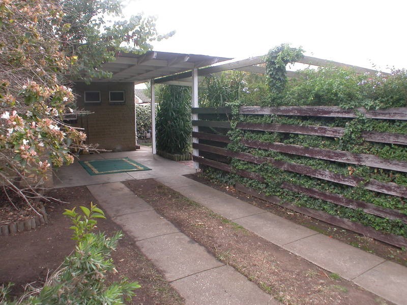 1/12 Lord Street, Bacchus Marsh VIC 3340