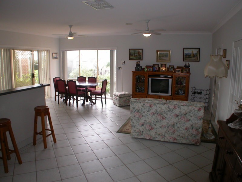 8 Stamford Close, Bacchus Marsh VIC 3340