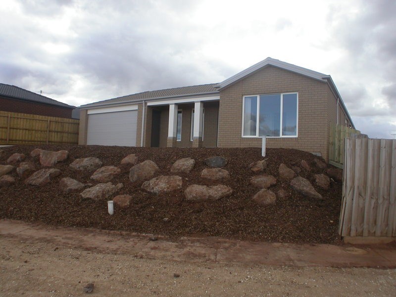 20 Silverdale Drive, Bacchus Marsh VIC 3340