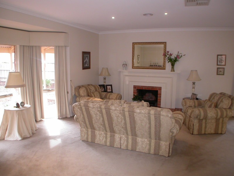 11 Quaille Court, Bacchus Marsh VIC 3340