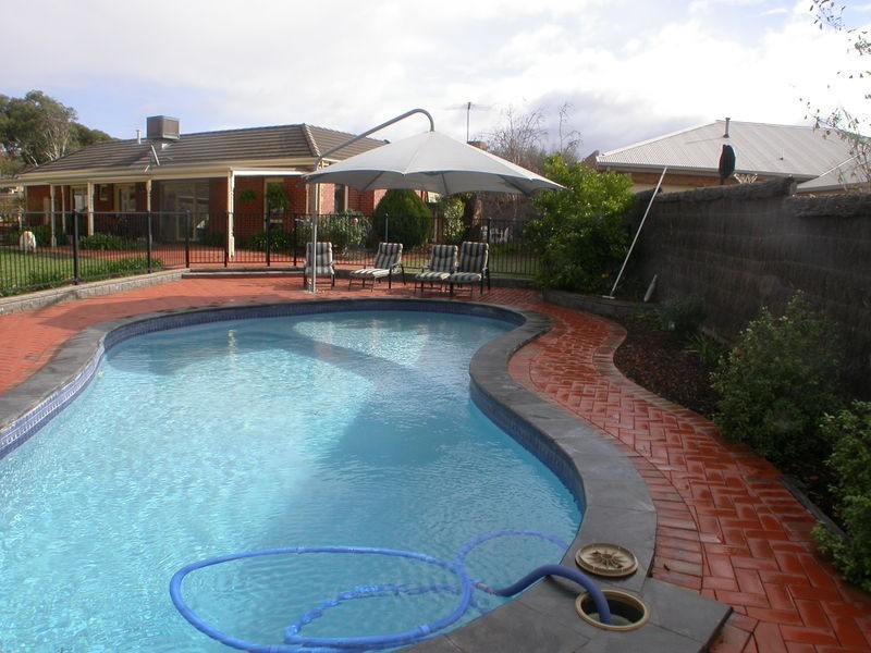 11 Quaille Court, Bacchus Marsh VIC 3340