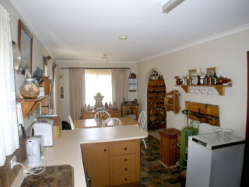 13 Dundas Street, Bacchus Marsh VIC 3340